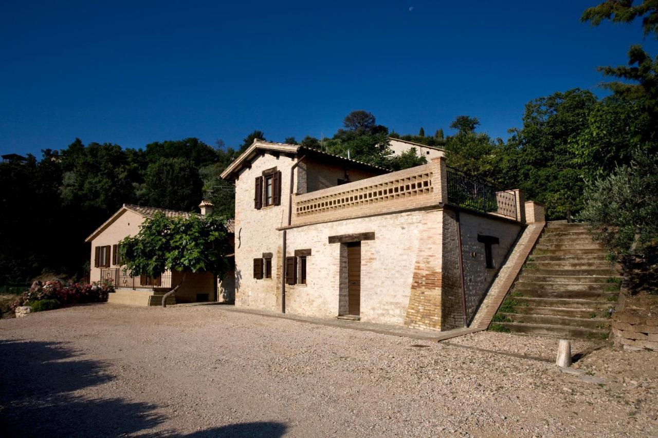 Agriturismo Il Girasole Montefalco Exterior photo