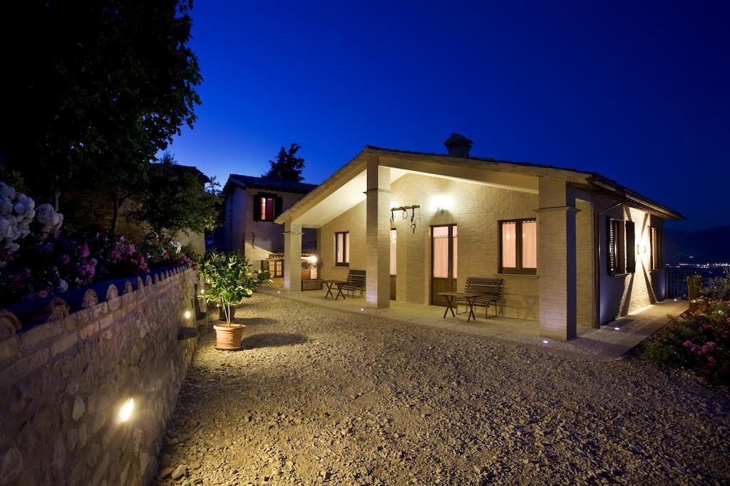 Agriturismo Il Girasole Montefalco Exterior photo