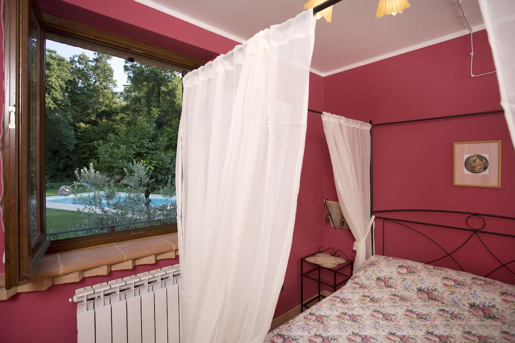 Agriturismo Il Girasole Montefalco Room photo
