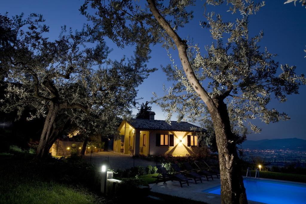 Agriturismo Il Girasole Montefalco Exterior photo